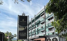Hotel Waterfall